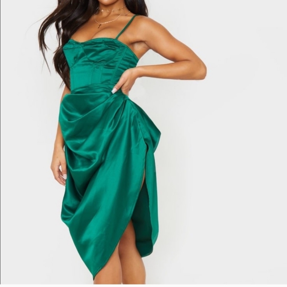 PrettyLittleThing Green 2 Piece Set